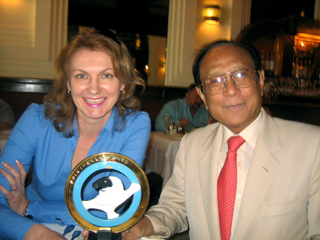 Dr. Mani Bhaumik Receiving Pulcinella Award
